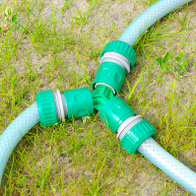 Trójnik do łączenia 3 szybkozłączek